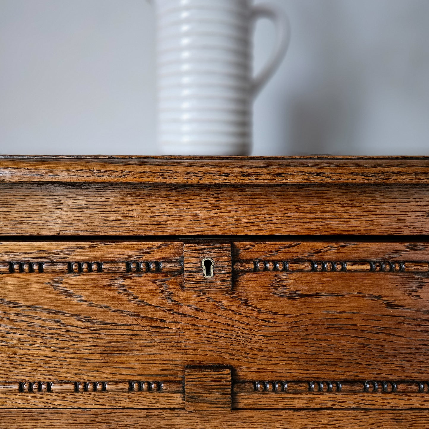 'The Harry' 1930s Oak Beaded Chest of Drawers