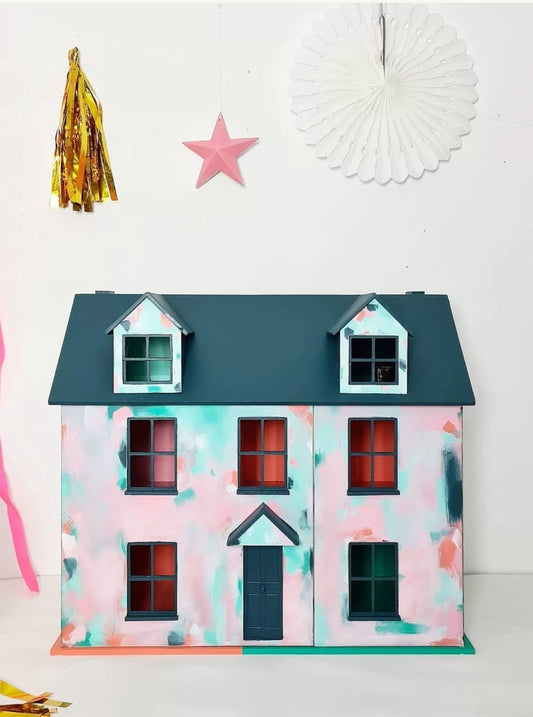 The Orla Dolls Large House & Furniture Accessories