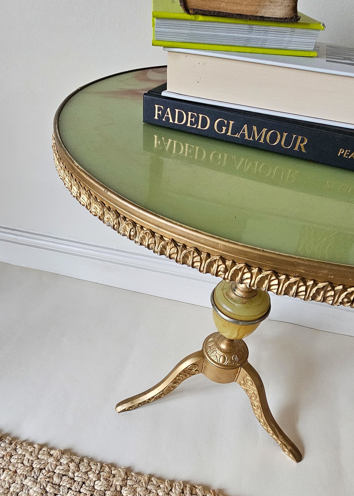 The Onyx Gold Marbled Side Table